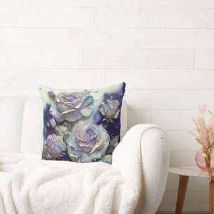 Lila und blaue Aquarellrose vergrößert Kissen