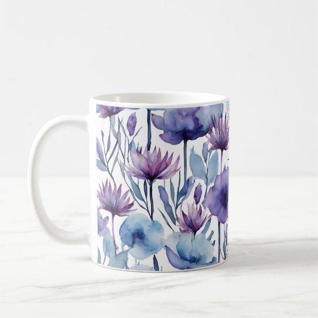 Lila und blaue Blumen Wasserfarben Blumendesign Kaffeetasse (Links)