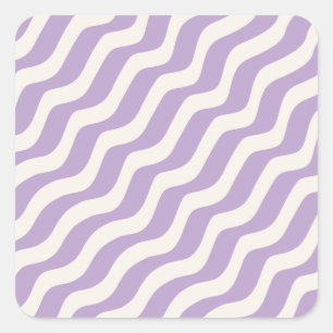 Lila und cremeweiche Linien Psychedelic Stripes Quadratischer Aufkleber