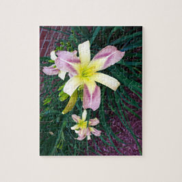 Lila und gelbes Lily-Puzzle Puzzle