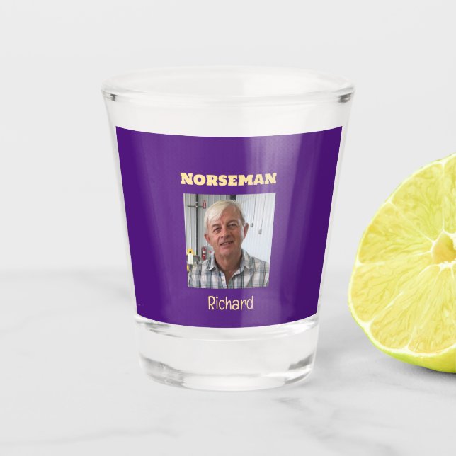 Lila und Gold Norseman Custom Foto Shot Glass Schnapsglas (Vorderseite)