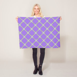 Lila und graue Quatrefolie Fleecedecke