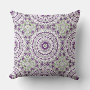 Lila und grünes Mandala-Muster Kissen