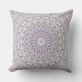 Lila und grünes Mandala-Musterdesign Kissen
