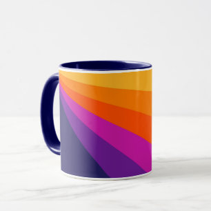 Lila und orange diagonale Retro-Streifen Tasse