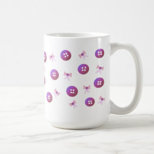 Lila und rosa Knöpfe und Schleifen Tasse