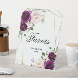 Lila und rosafarbene Duschfavoriten Zeichen Sockelschild