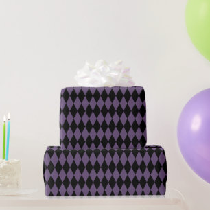Lila und schwarzes Diamantmuster Halloween Geschenkpapier