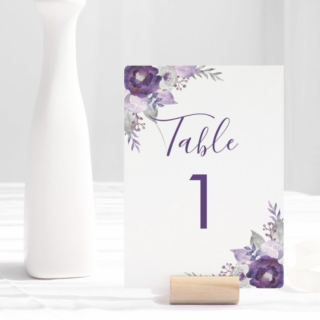 Lila und silberfarbene Tischnummer (Purple and Silver Watercolor Floral Table Number)