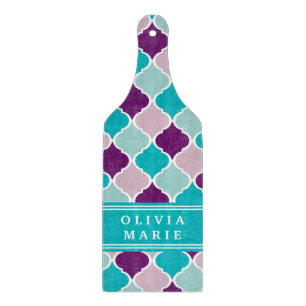Lila und türkisfarbenes Gittermuster mit Name Schneidebrett