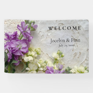 Lila und weiße Blume an den alten Schnürsenkeln Banner