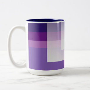 Lila und weiße Tasse