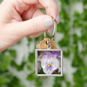 Lila und weiße Violas von Shirley Taylor Schlüsselanhänger