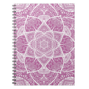 Lila und weißes Mandala - Loergano in Clover Notizblock
