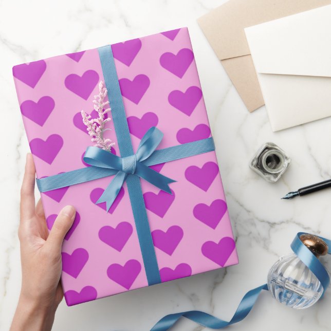 Lila Valentinstag Liebe Herz Geschenkpapier (Schenken)