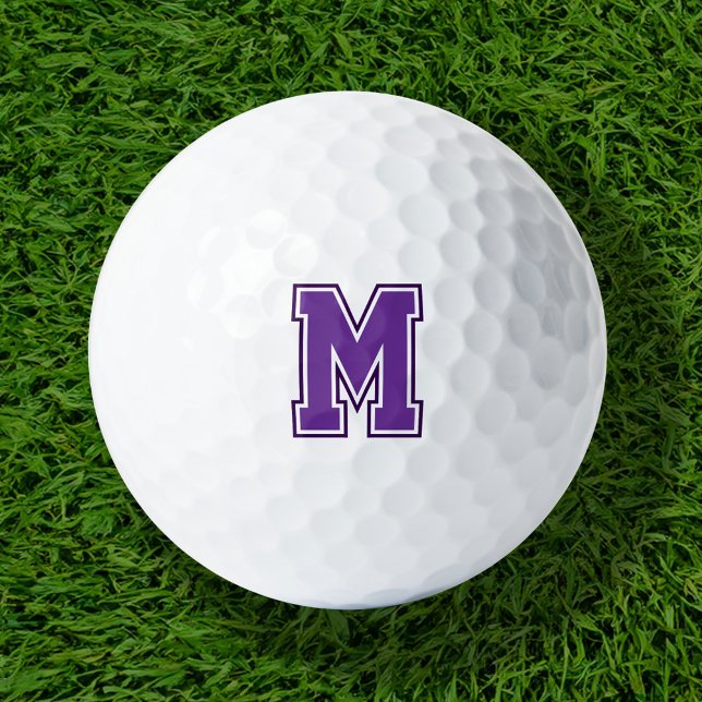 Lila Varsity Monogramm Golfball (Von Creator hochgeladen)