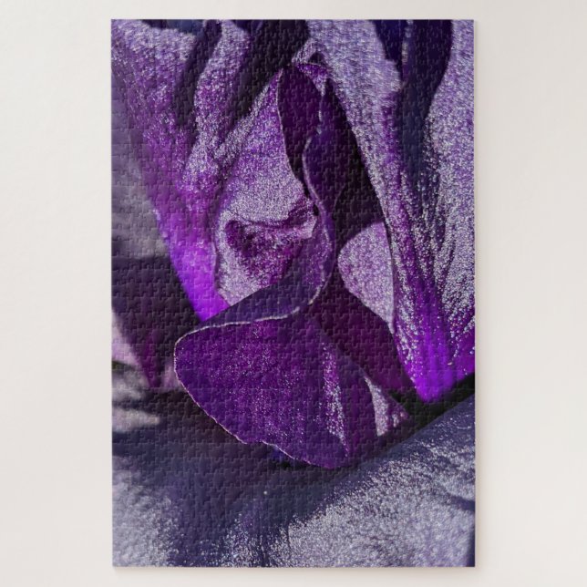 Lila Velvet Iris Puzzle (Vertikal)