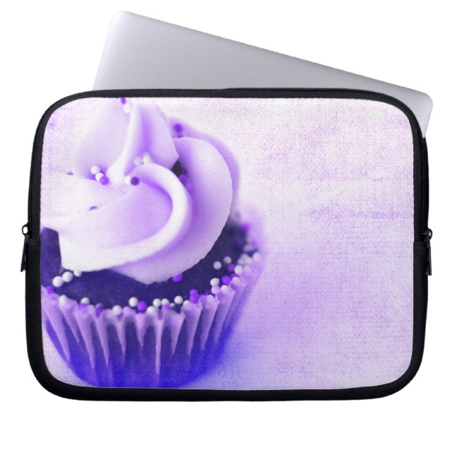 Lila Vintager kleiner Kuchen besprüht Laptopschutzhülle (Vorderseite)