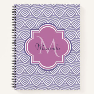 Lila violette gebogene Muschel-Orchideen-Monogramm Notizbuch