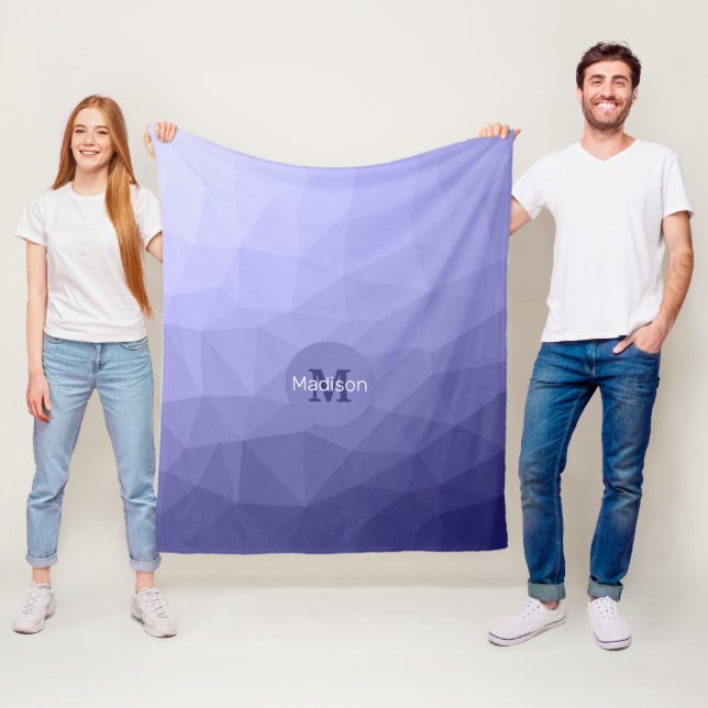 Lila violette Maschenöffnung Monogram Fleecedecke (Beispiel)