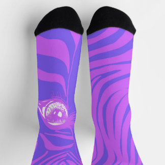 Lila-Violette, nicht zusammenpassende Zebrasocken Socken