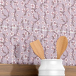 Lila Weinroute Mendrisiotto Fliese<br><div class="desc">Lila Blumenwein Dekorative Tile - Eleganter Akzent für Zuhause oder Garten Fügen Sie Ihrer Zuhause eine Touch zeitloser Eleganz hinzu mit dieser lila, blumengeschmückten Zierziegel. Diese glänzende Keramik-Kachel mit einem anmutigen Rebmuster in sanften Lavendeltönen und violetten Farbtönen verleiht Küchen, Bädern, Patios oder Gartenmauern einen schönen Akzent. Auch perfekt als maßgeschneidertes...</div>