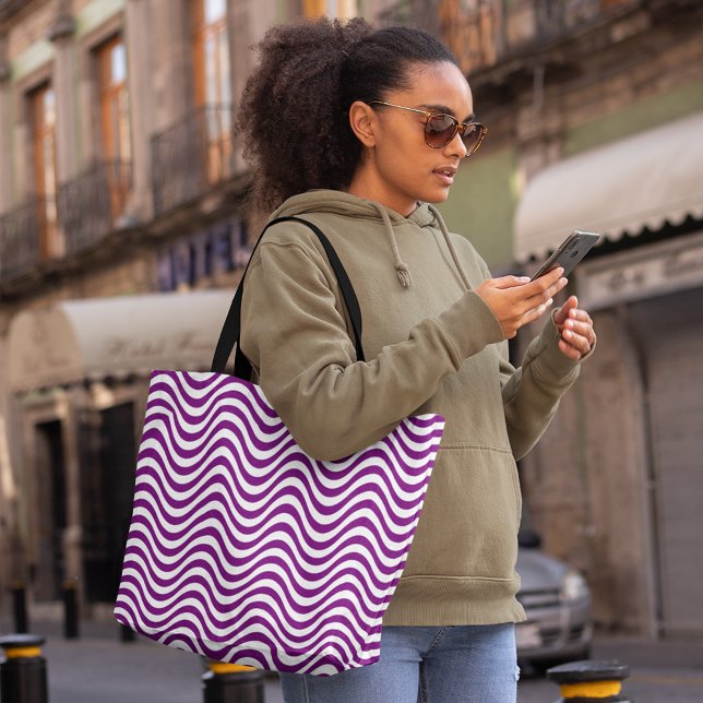 Lila weiße Streifen Psychedelisch Hypnotic (Purple White Wavy Stripes Psychedelic Hypnotic Tote Bag. shopping bag, fashion bag, tote, bag, )