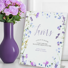 Lila Wildblume favorisiert Tabellensymbol Sockelschild