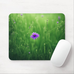 Lila Wildblumen im Feld Mousepad