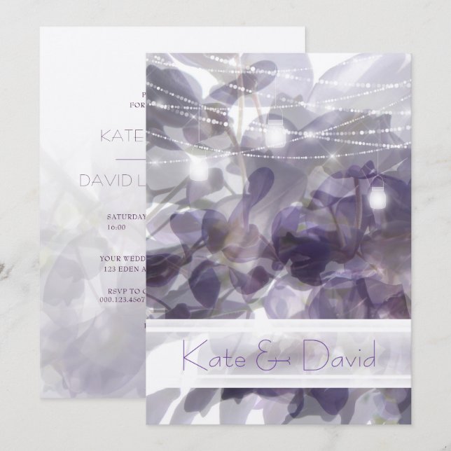 ©Lila Wisteria String Lights Mason Jars Wedding Einladung (Vorne/Hinten)