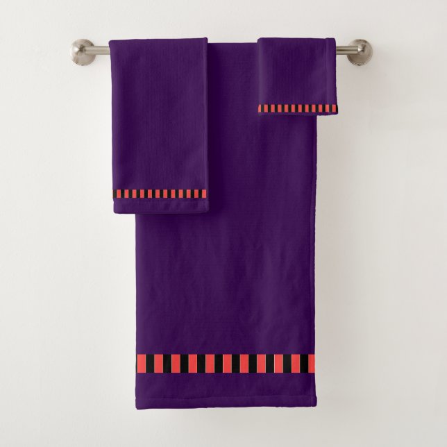 Lila + Zierbesatz  Badhandtuch Set (Insitu)