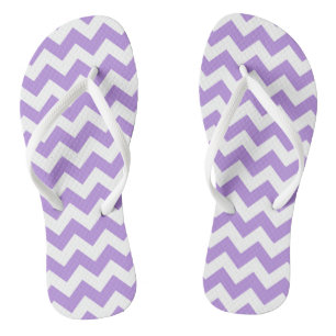 Lila Zigzag, Lila Zickzack, geometrisches Muster Flip Flops