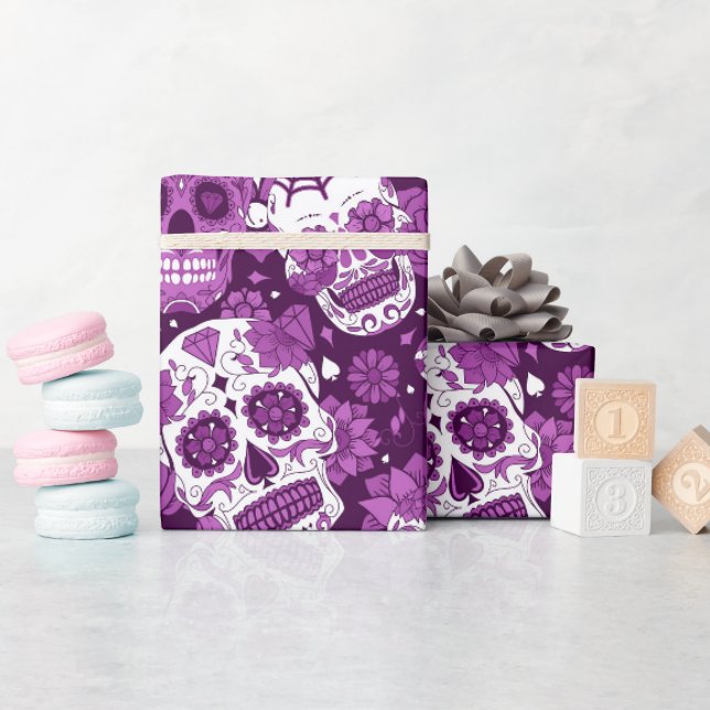 Lila Zucker-Schädel-Blumenmuster Geschenkpapier (Babyparty)
