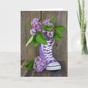 Lilac Birthday Bouquet in Sneaker Karte