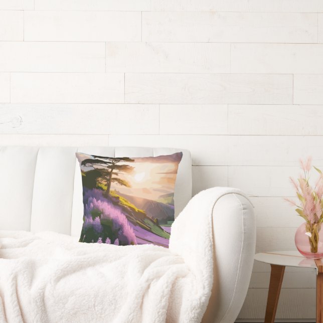 Lilac Blume Bloom on Hill bei Sonnenuntergang Glüh Kissen (Liege)
