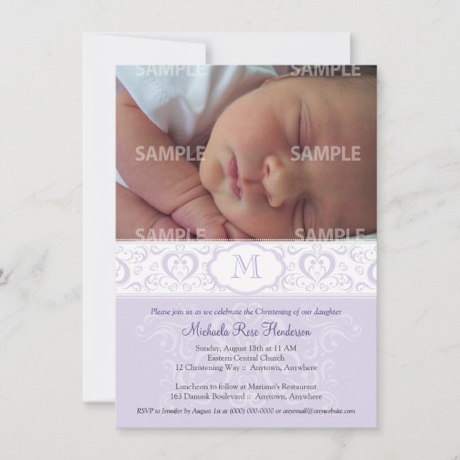 Lilac Damask Monogram Taufe/Christening Einladung (Vorderseite)