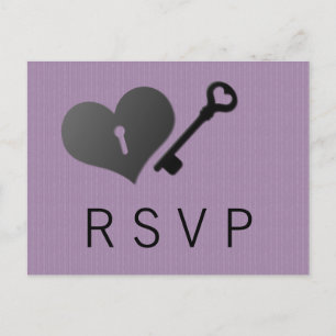 Lilac Heart Lock und Key Response Card Einladungspostkarte