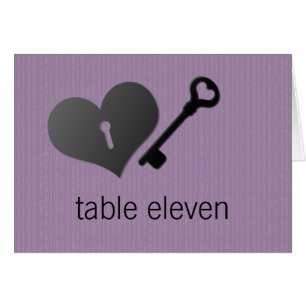 Lilac Heart Lock und Key Table Card