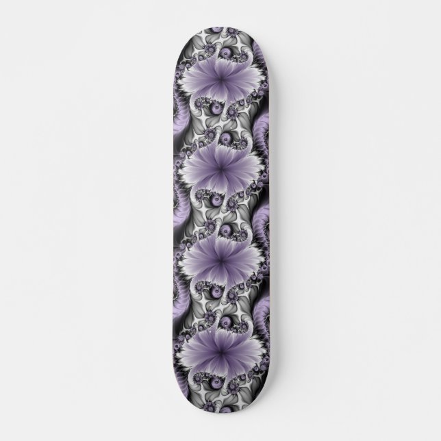 Lilac Illusion Abstraktes florales Fraktal Kunstfa Skateboard (Vorne)