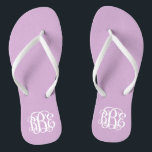 Lilac Lila Preppy Script Monogram Flip Flops<br><div class="desc">BITTE KONTAKTIEREN SIE MICH VOR DER BESTELLUNG MIT IHREN MONOGRAMM-INITIALEN IN DIESER BESTELLUNG: ERSTE, LETZTE, MITTLERE. Ich werde Ihre Monografie anpassen und Ihnen den Link zu bestellen. Bitte warten Sie bis ich Ihnen den Link mit Ihrem individuellen Design geschickt habe. Niedliche Preppy drehe Sandalen personalisiert mit einem benutzerdefinierten Skript-Monogramm drehen....</div>