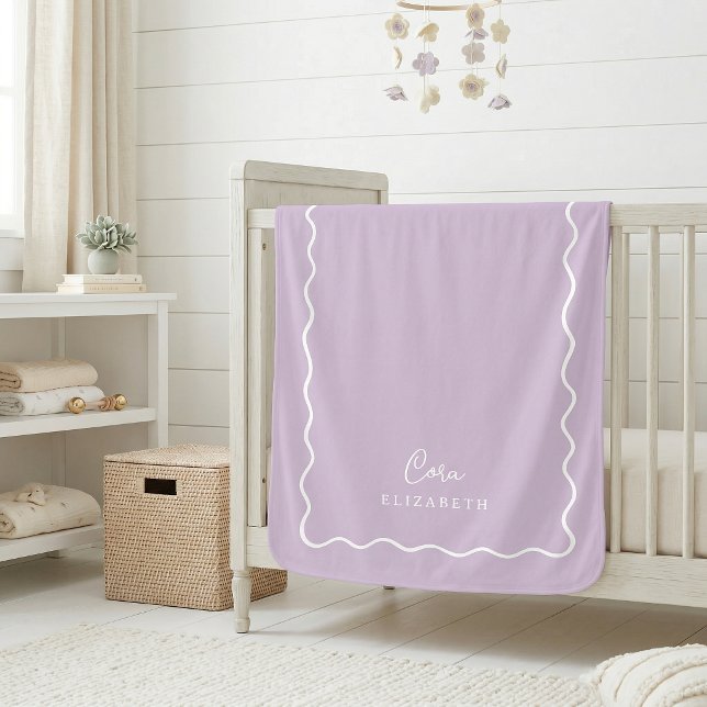 Lilac Lila Wavy Border Mit Monogramm Sherpadecke (Von Creator hochgeladen)