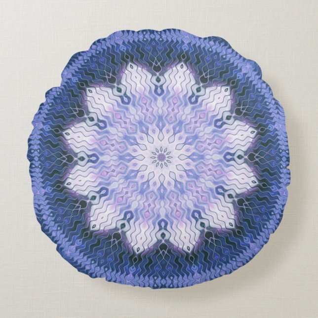 Lilac Lotus Dreaming Mandala Round Pillow Rundes Kissen (Vorderseite)