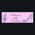 Lilac Musiknote und Stiletto 50. Geburtstag Poster<br><div class="desc">Das personalisierte, elegante Banner der 50. Geburtstagsfeier für Damen und Mädchen zum Party. Schöne lila / lila / lavender Mädchen und Frauen's 50 / 50 Jahre alt / 50 Jahre alt Geburtstagsfeier Banner mit einem glamourösen gedruckten Bild Rhinestones / Diamanten Glitzer, Sequins, Juwelen funkeln High Heel Stiletto Schuh, und glitzernde...</div>