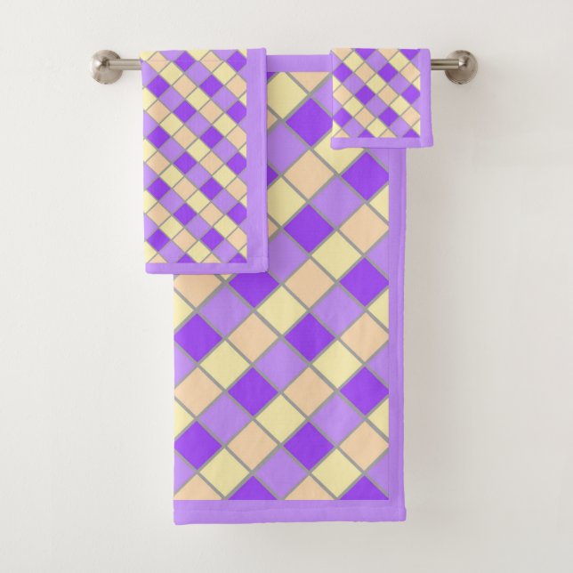 Lilac und Peach Badhandtuch Set (Insitu)