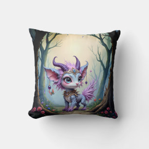 Lilac Whisper – Enchanteter Waldhüter. Kissen
