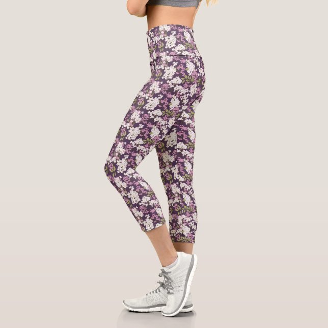 Lilacs auf Lila Capri Leggings (Links)