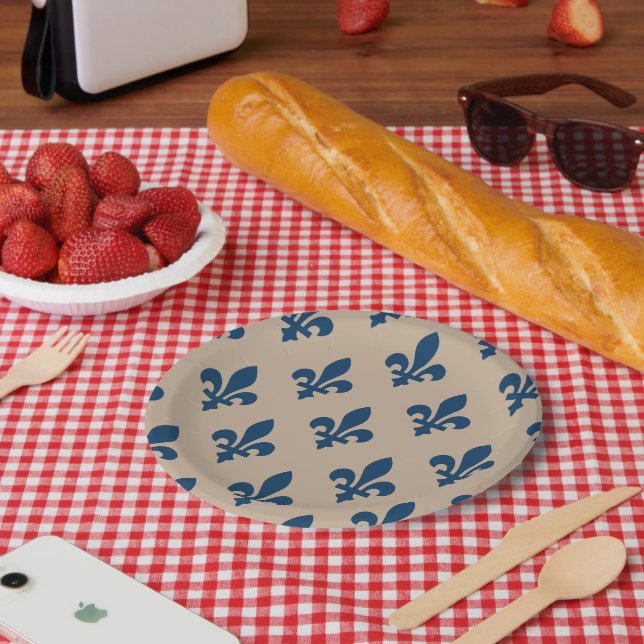 Lilie Pattern, Royal French Blue on Cream Pappteller (Picknick)