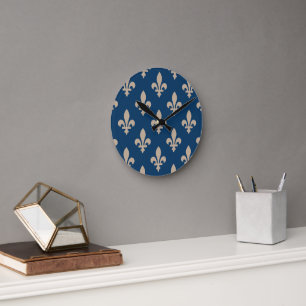Lilie Pattern, Royal French, Cream on Blue Runde Wanduhr