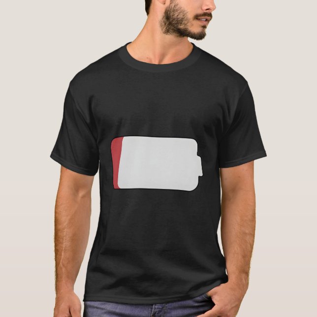 Lilith's Low Battery The Owl T-Shirt (Vorderseite)