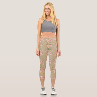 Lily Pattern Wiederholungsmotiv Capri Leggings